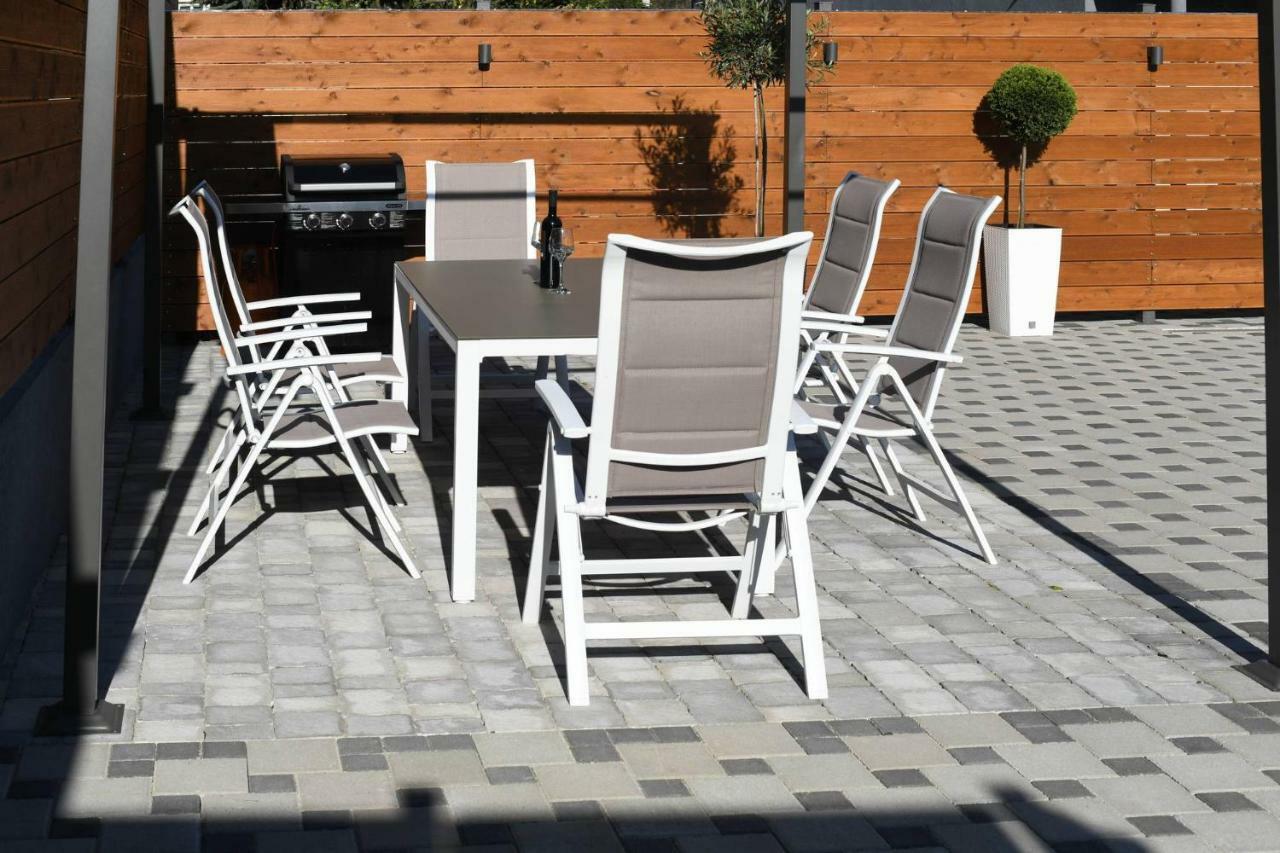 "Oasis Of Peace Zagreb-Apartments" Ngoại thất bức ảnh